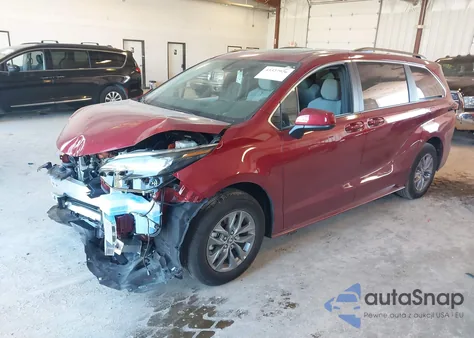 2025 Toyota Sienna Le z USA, uszkodzony, nr VIN 5TDBSKFC9SS211178